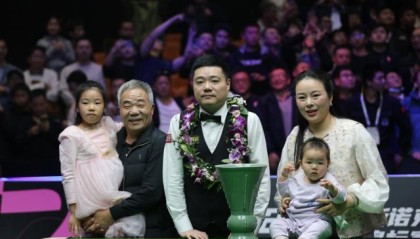 丁俊晖排名赛首冠20年 热爱不减梦想不变